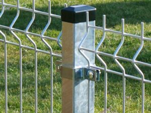 Столб 2м оцинкованный 61*35мм с заглушкой замковый универсальный, под заказ